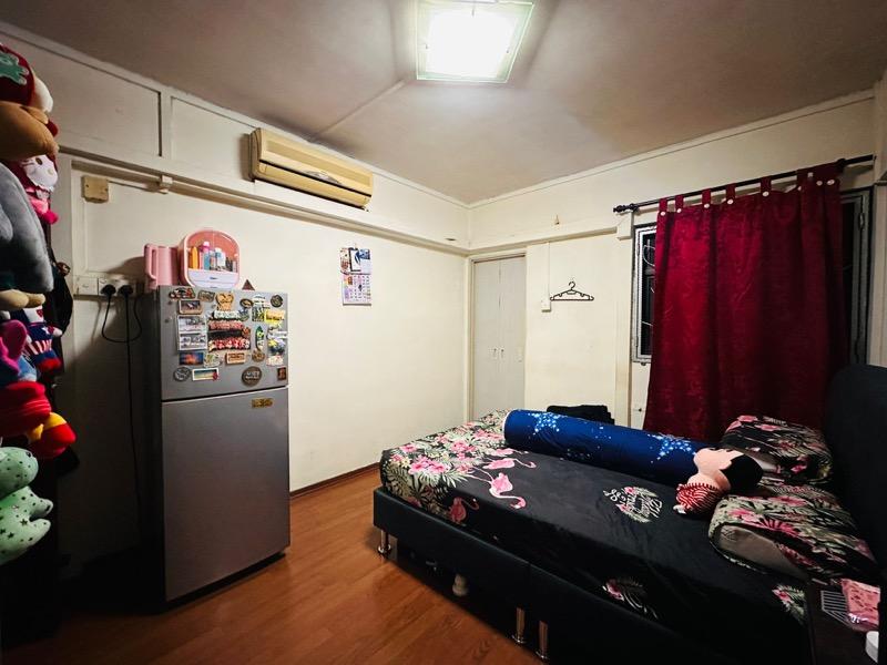 319 Ang Mo Kio Avenue 1 HDB Apartment For Sale, $470,000, 2 Bed 2 Bath 785 sqft $599.00 psf