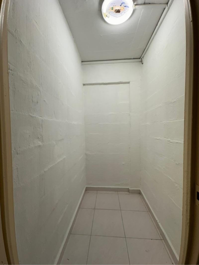 HDB Apartment for Sale, 237 Yishun Ring Road HDB Apartment For Sale, $420,000, 2 Bed 2 Bath 721 sqft $583.00 psf, SGD 420,000 | 99-year Leasehold