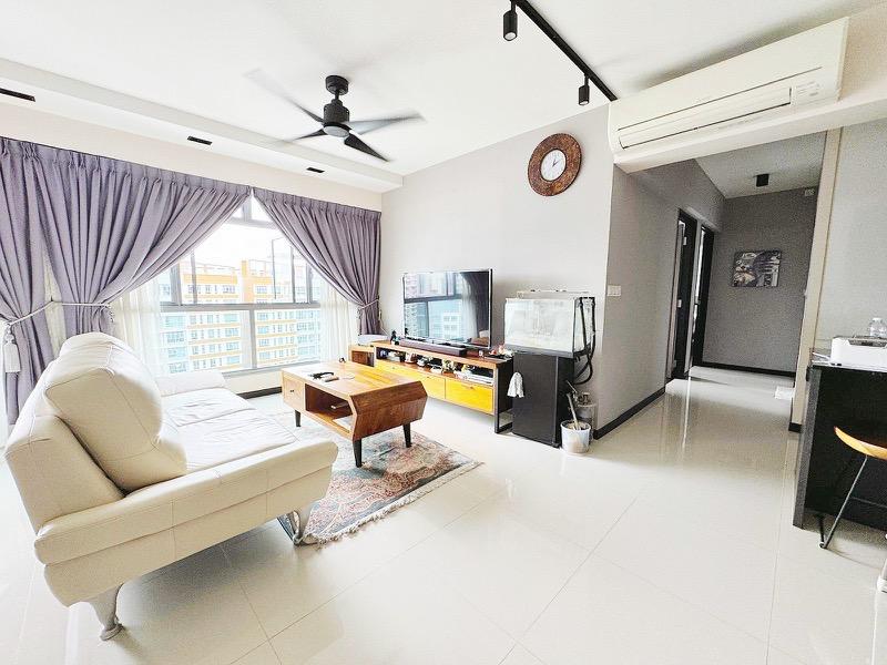 Prop-GPT: HDB Apartment: D19 Punggol 682A Edgedale Plains