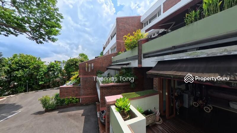 Prop-GPT: Condominium: D05  Island View