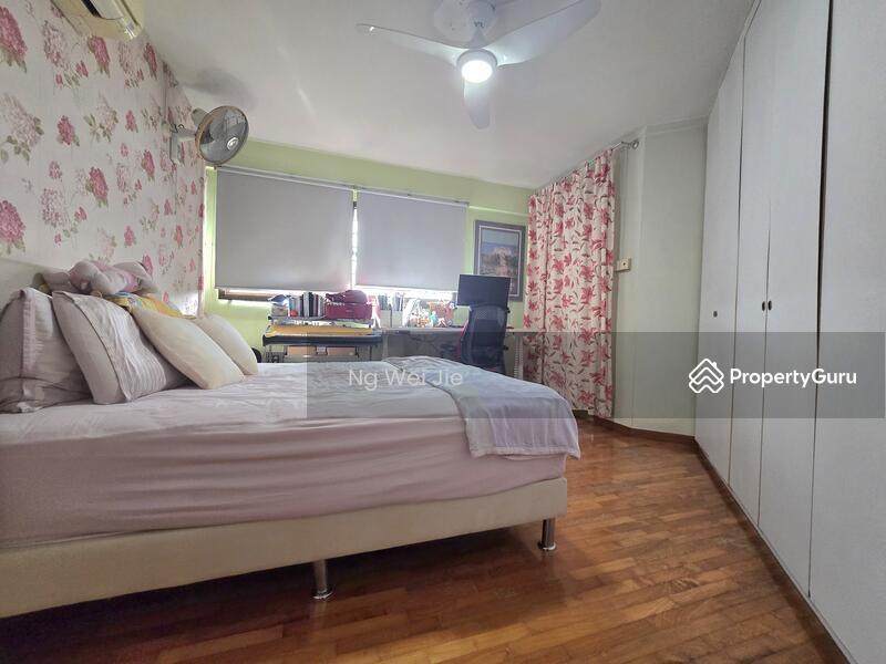 HDB Flat for Sale, 637 Choa Chu Kang North 6, SGD 900,000
