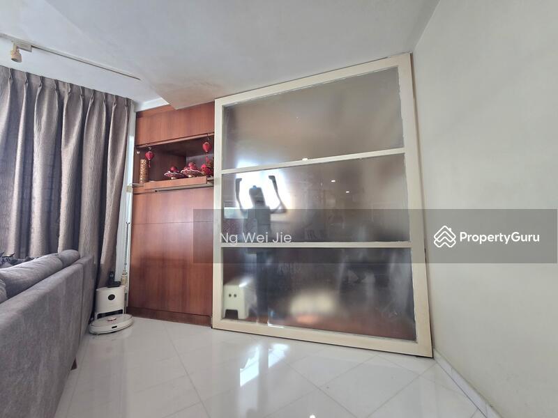 HDB Flat for Sale, 637 Choa Chu Kang North 6, SGD 900,000
