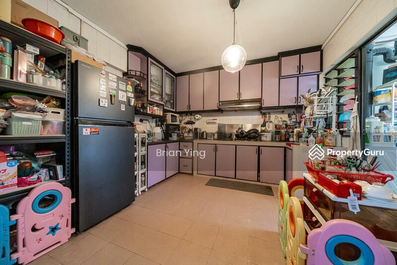 HDB Flat for Sale, 553 Serangoon North Avenue 3, SGD 649,999 | 99-year lease