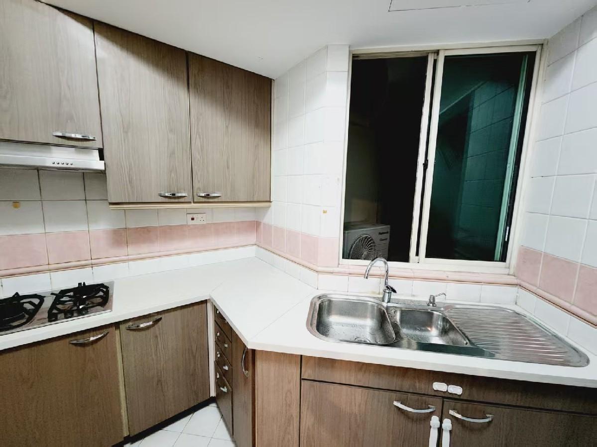 Apartment for Sale, Oleander Towers Apartment For Sale, $1,490,000, 2 Bed 2 Bath 861 sqft $1,731.00 psf, SGD 1,490,000 | 99-year Leasehold