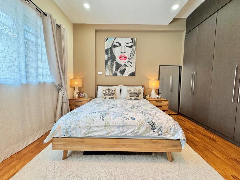Apartment for Sale, Seaview Point Apartment For Sale, $3,080,000, 3 Bed 3 Bath 1,389 sqft $2,217.00 psf, SGD 3,080,000 | Freehold
