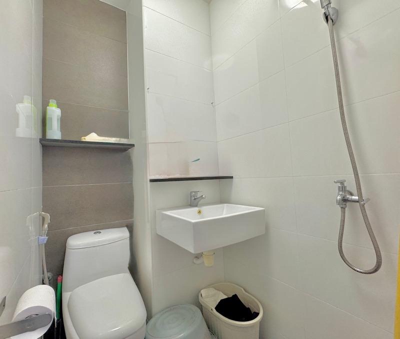 Apartment for Sale, Seaview Point Apartment For Sale, $3,080,000, 3 Bed 3 Bath 1,389 sqft $2,217.00 psf, SGD 3,080,000 | Freehold