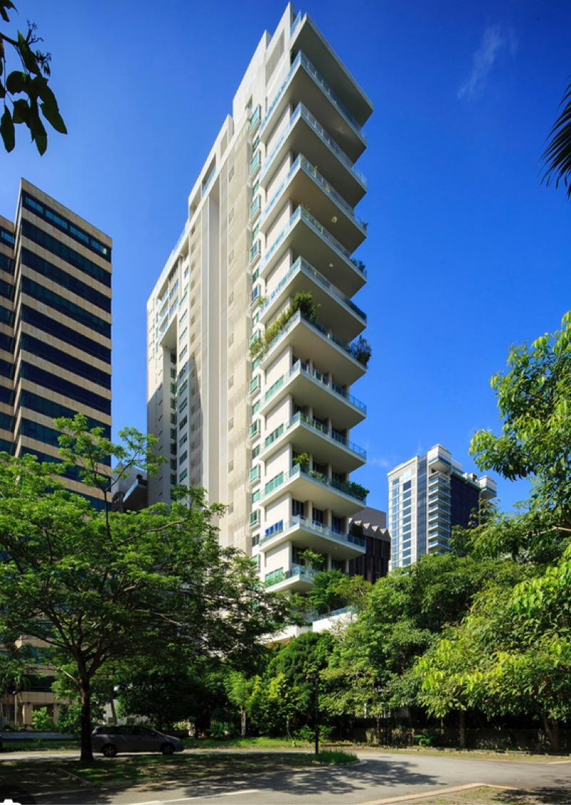 Prop-GPT: Condominium: D09 Cairnhill Scotts Highpark