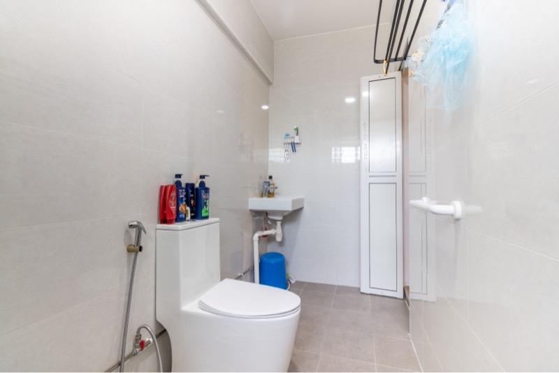 910 Jurong West Street 91 HDB Apartment For Sale, $725,000, 4 Bed 3 Bath 1,560 sqft $465.00 psf