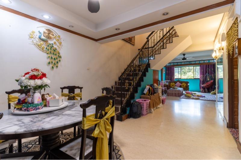 910 Jurong West Street 91 HDB Apartment For Sale, $725,000, 4 Bed 3 Bath 1,560 sqft $465.00 psf