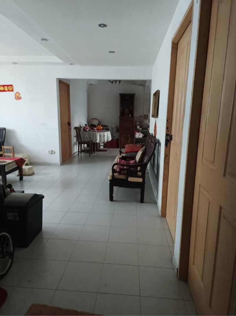 109 Pasir Ris Street 11 HDB Apartment For Sale, $650,000, 3 Bed 2 Bath 1,119 sqft $581.00 psf