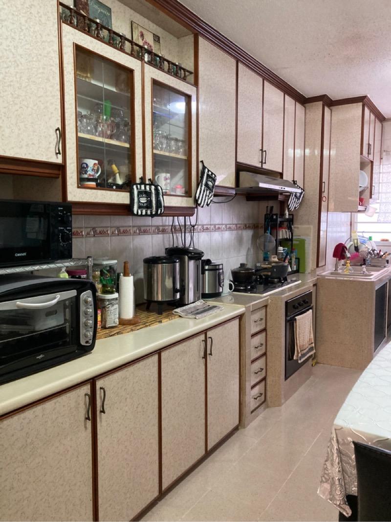 HDB Apartment for Sale, 418 Tampines Street 41 HDB Apartment For Sale, $680,000, 3 Bed 2 Bath 1,119 sqft $608.00 psf, SGD 680,000 | 99-year Leasehold