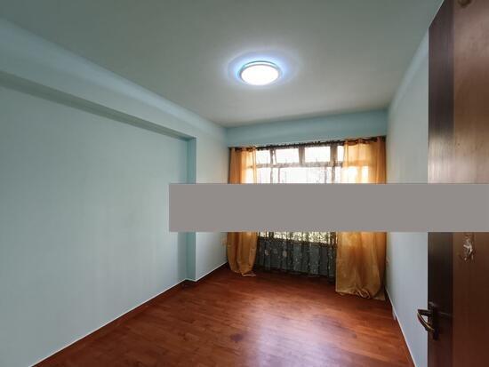 665A Punggol Drive HDB Apartment For Sale, $650,000, 3 Bed 2 Bath 1,001 sqft $649.00 psf