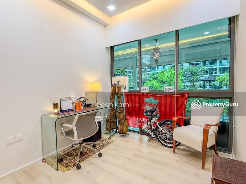 Executive Condominium for Sale, The Topiary, SGD 2,400,000 | 99-year lease