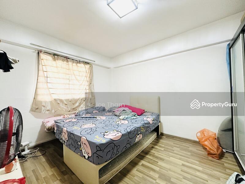 HDB Flat for Sale, 233 Lorong 8 Toa Payoh, SGD 399,999 | 99-year lease
