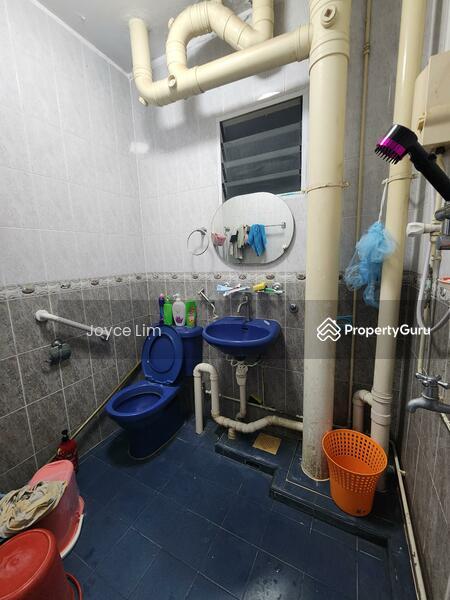 HDB Flat for Sale, 131 Yishun Street 11, SGD 465,000 | 99-year lease