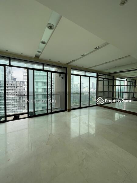 Prop-GPT: Condominium: D09  The Paterson