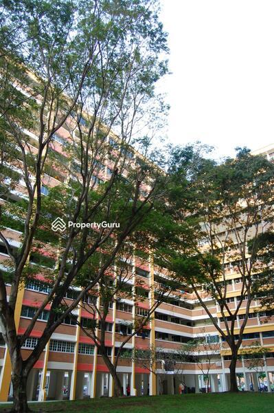 HDB Flat for Sale, 859A Tampines Avenue 5, SGD 730,000 | 99-year lease