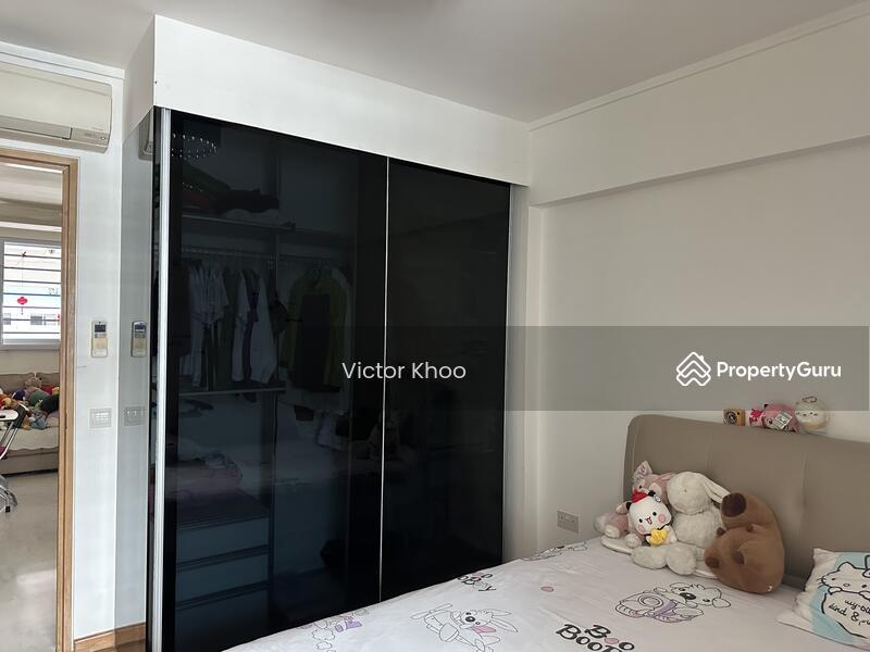 HDB Flat for Sale, 859A Tampines Avenue 5, SGD 730,000 | 99-year lease