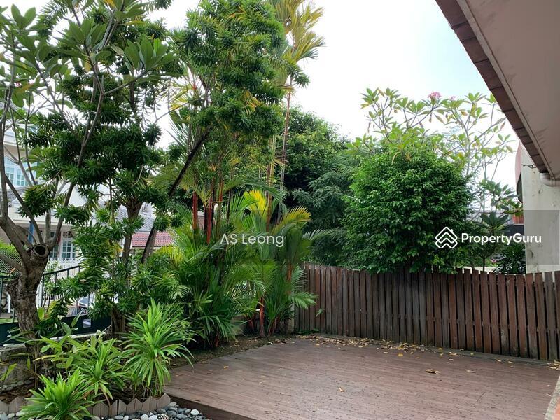 Prop-GPT: Terrace: D19  Serangoon Garden