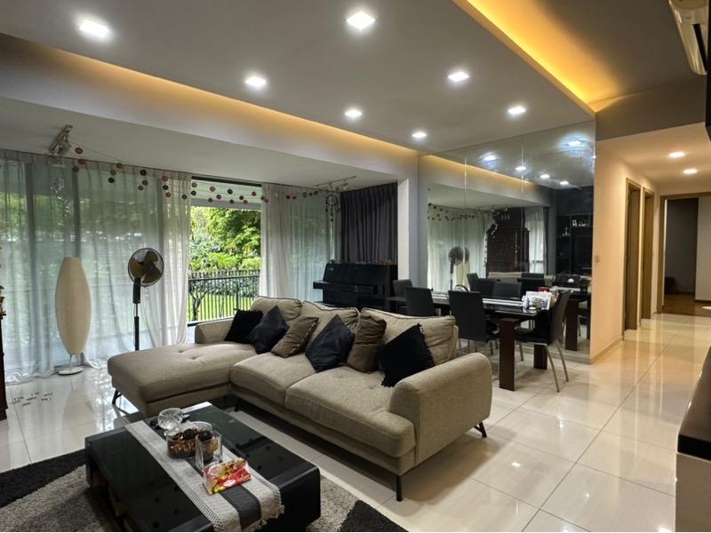 Prop-GPT: Condominium: D18 Pasir Ris The Palette
