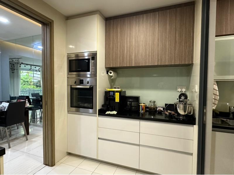 Condominium for Sale, The Palette Condominium For Sale, $2,300,000, 4 Bed 4 Bath 1,690 sqft $1,361.00 psf, SGD 2,300,000 | 99-year Leasehold