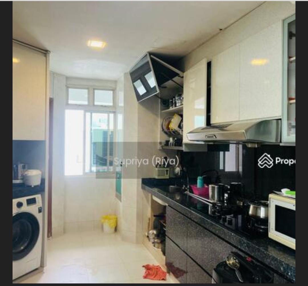 Apartment for Sale, Burlington Square Apartment For Sale, $2,980,000, 4 Bed 4 Bath 2,174 sqft $1,371.00 psf, SGD 2,980,000 | 99-year Leasehold