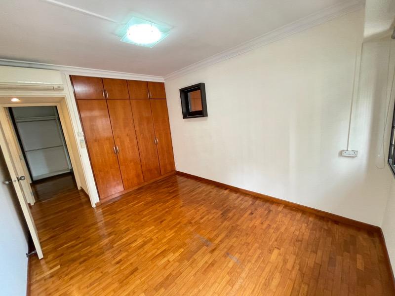 HDB Apartment for Sale, 544 Serangoon North Avenue 3 HDB Apartment For Sale, $1,100,000, 4 Bed 2 Bath 139 sqft $7,914.00 psf, SGD 1,100,000 | 99-year Leasehold