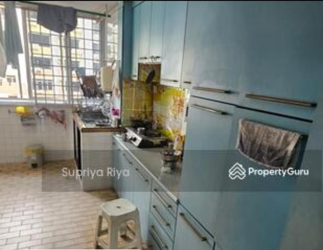Prop-GPT: HDB Apartment: D16  77 Bedok North Road