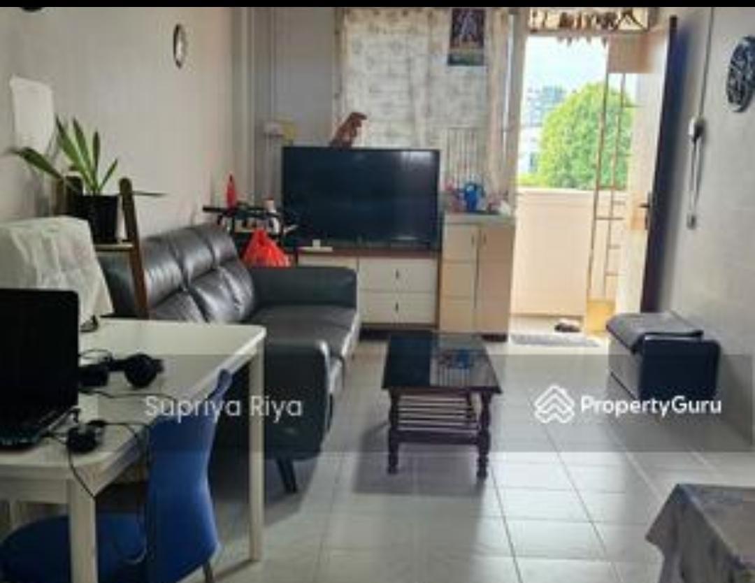 HDB Apartment for Sale, 77 Bedok North Road HDB Apartment For Sale, $420,000, 2 Bed 1 Bath 646 sqft $650.00 psf, SGD 420,000 | 99-year Leasehold