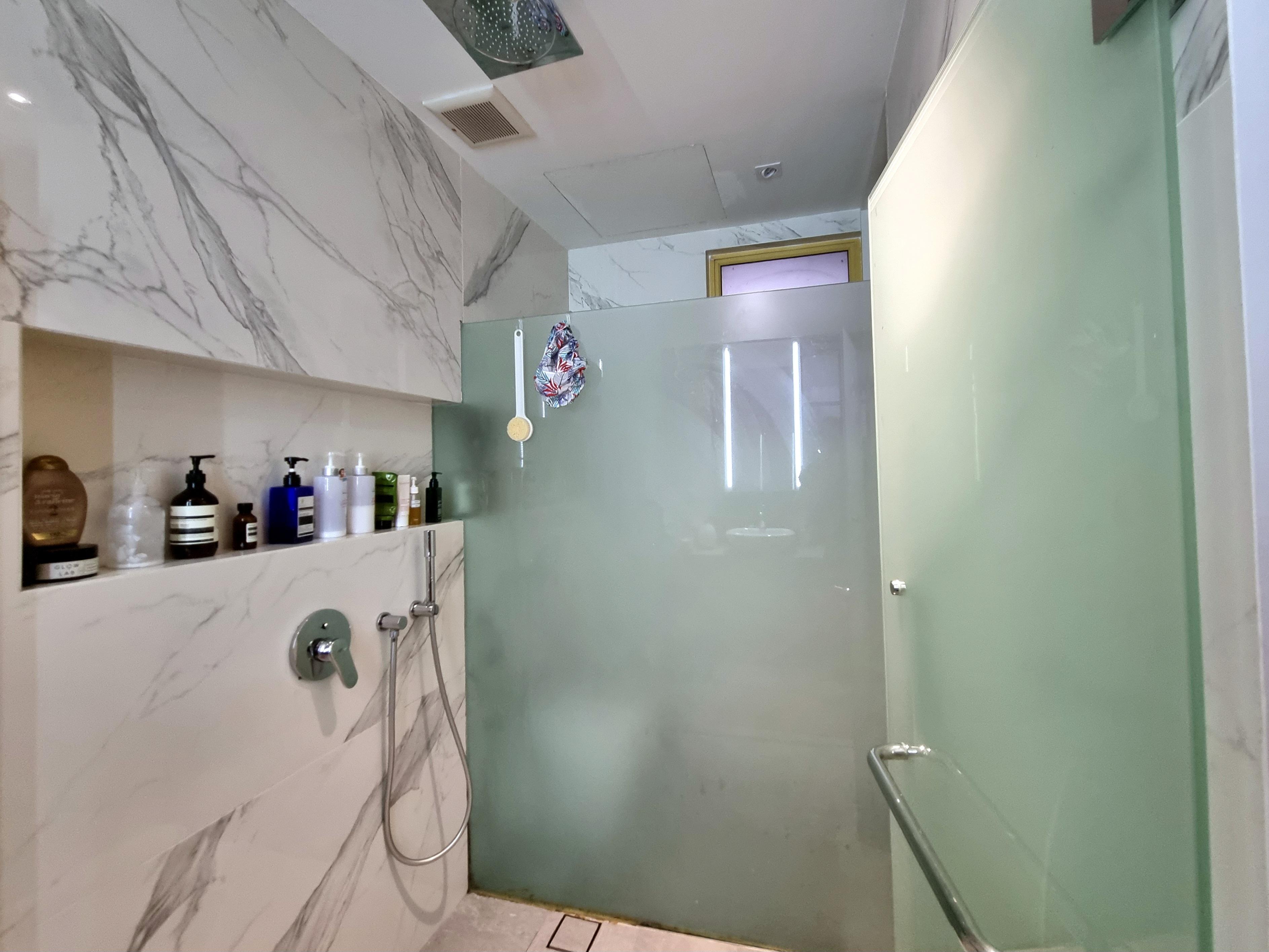 Condominium for Sale, Villa Azura, SGD 2,650,000 | Freehold