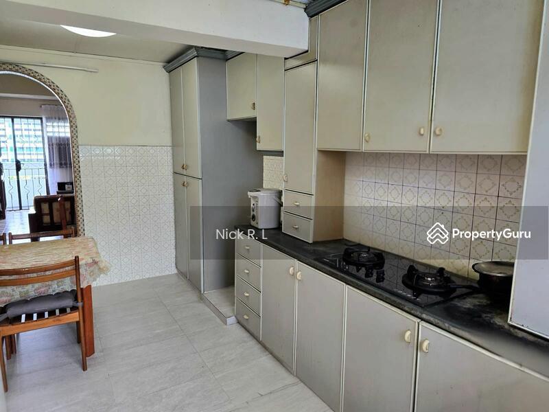 HDB Flat for Sale, 6 Telok Blangah Crescent, SGD 385,000 | 99-year lease