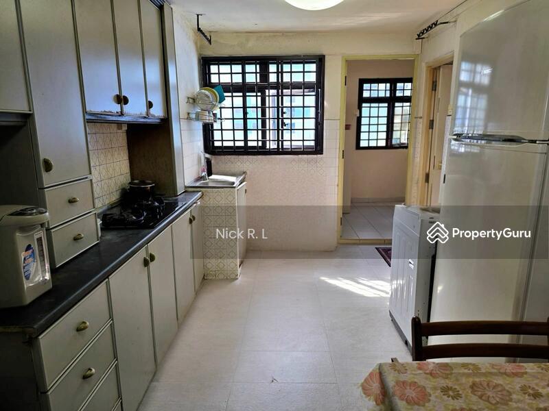HDB Flat for Sale, 6 Telok Blangah Crescent, SGD 385,000 | 99-year lease