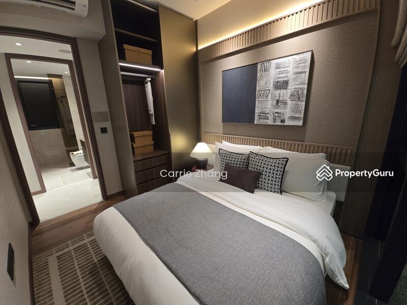 Prop-GPT: Condominium: D09  The Robertson Opus