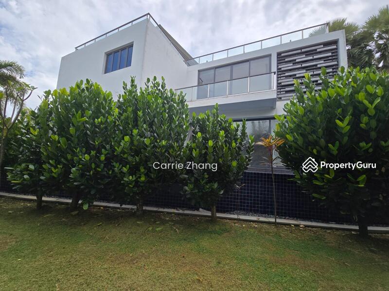 Bungalow for Sale: D04, 098000