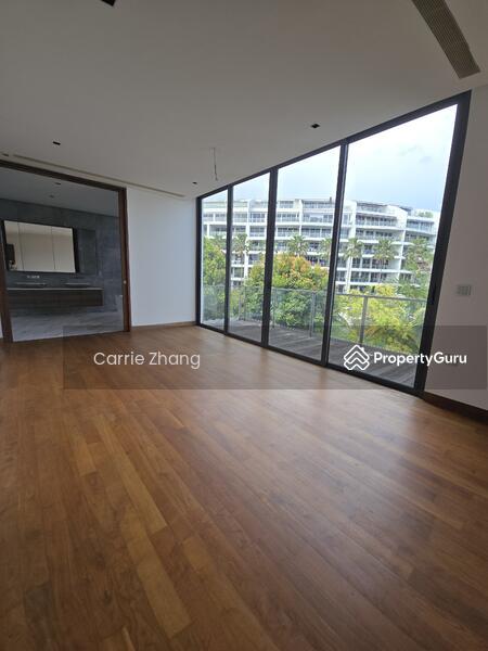 Bungalow for Sale: D04, 098000