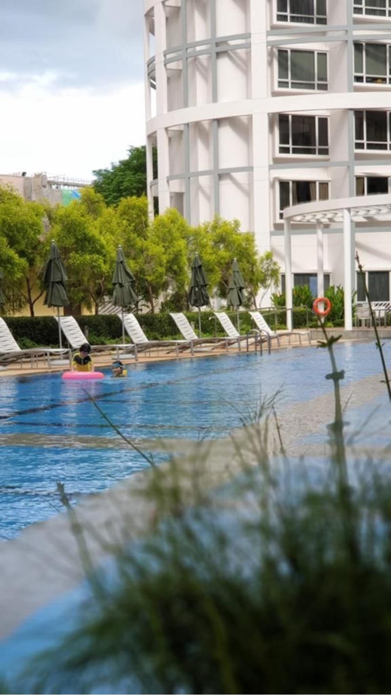 Condominium for Sale: D09, 238712