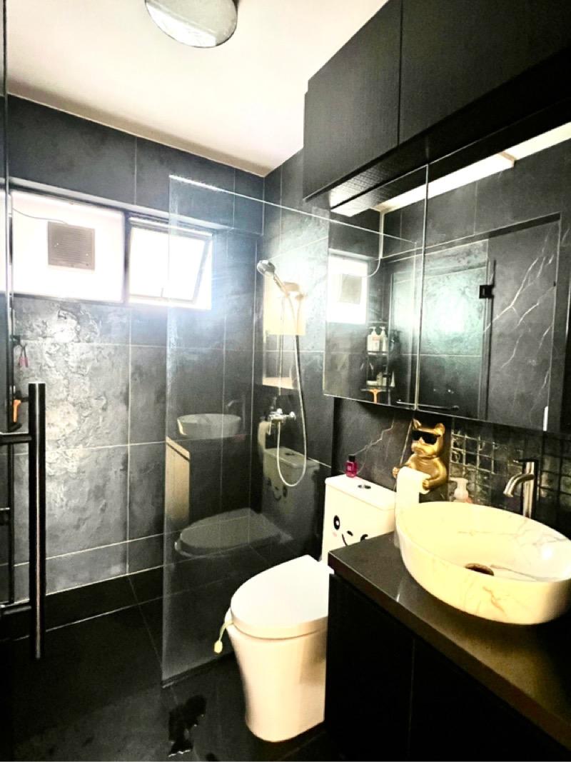 HDB Apartment for Sale, 410 Serangoon Central HDB Apartment For Sale, $866,000, 3 Bed 2 Bath 1,001 sqft $865.00 psf, SGD 866,000 | 99-year Leasehold