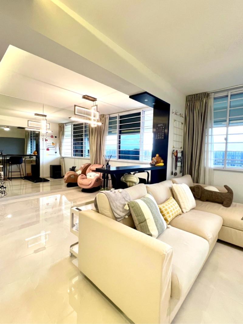 Prop-GPT: HDB Apartment: D19  410 Serangoon Central