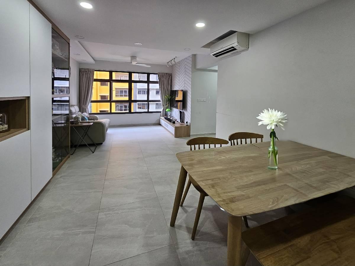 Prop-GPT: HDB Apartment: D27 Yishun 479B Yishun Street 42
