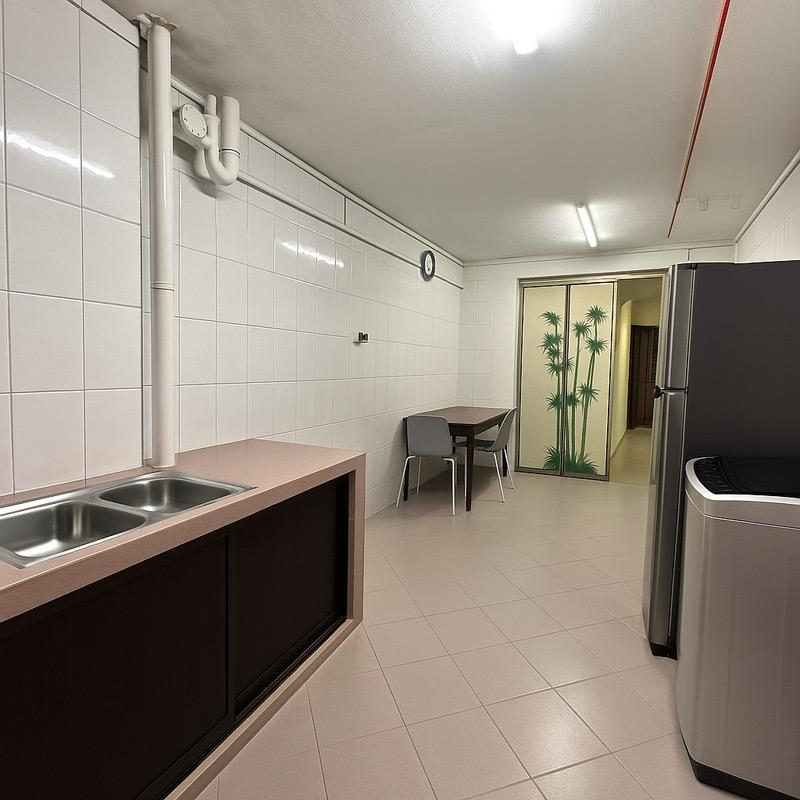 HDB Apartment for Sale, 602 Clementi West Street 1 HDB Apartment For Sale, $420,000, 2 Bed 2 Bath 721 sqft $583.00 psf, SGD 420,000 | 99-year Leasehold