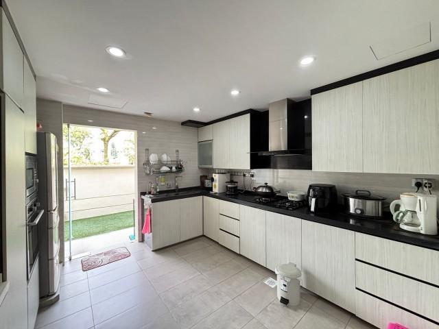 Semi-Detached for Sale, Burgundy Hill Semi-Detached House For Sale, $3,300,000, 5 Bed 4 Bath 3,100 sqft $1,460.00 psf, SGD 3,300,000 | 99-year Leasehold