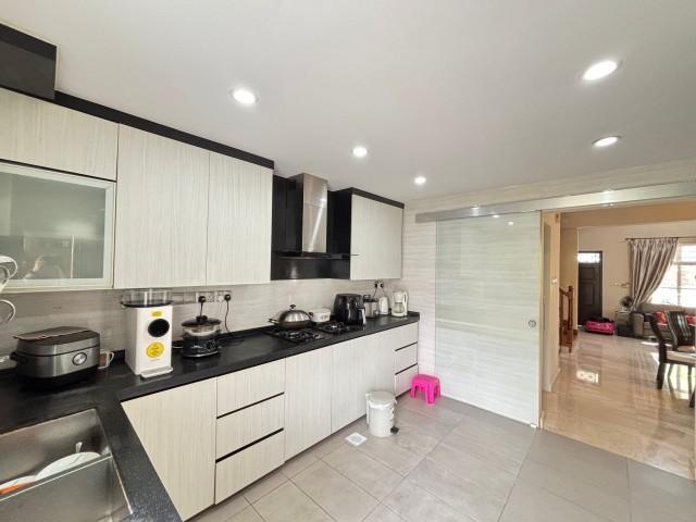 Semi-Detached for Sale, Burgundy Hill Semi-Detached House For Sale, $3,300,000, 5 Bed 4 Bath 3,100 sqft $1,460.00 psf, SGD 3,300,000 | 99-year Leasehold
