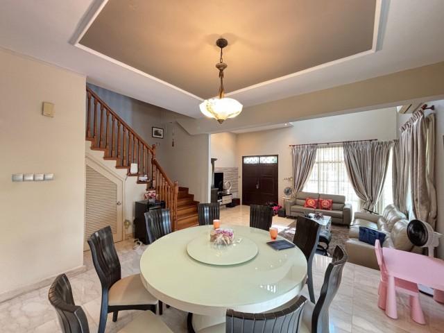 Semi-Detached for Sale, Burgundy Hill Semi-Detached House For Sale, $3,300,000, 5 Bed 4 Bath 3,100 sqft $1,460.00 psf, SGD 3,300,000 | 99-year Leasehold