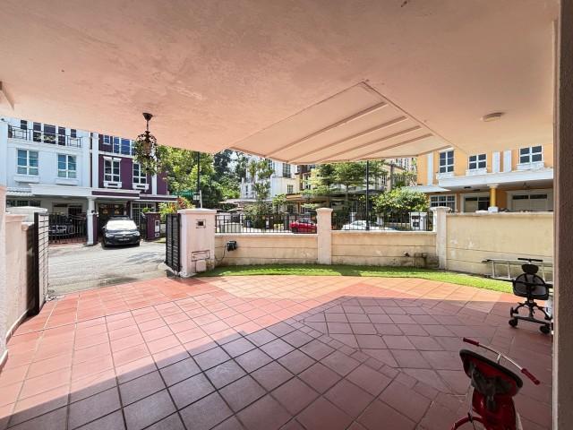 Semi-Detached for Sale, Burgundy Hill Semi-Detached House For Sale, $3,300,000, 5 Bed 4 Bath 3,100 sqft $1,460.00 psf, SGD 3,300,000 | 99-year Leasehold