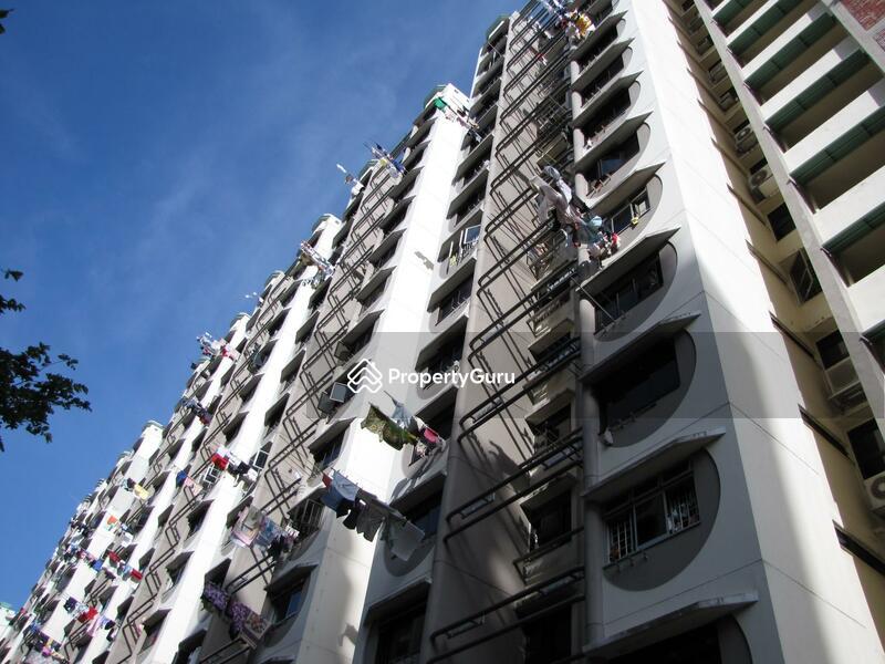 HDB Flat for Sale, 3 Ghim Moh Road, SGD 400,000 | 99-year lease