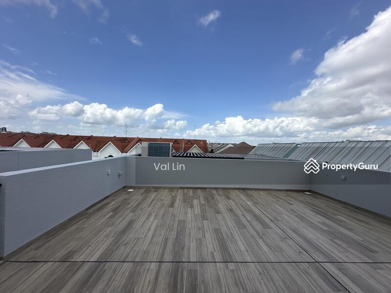 Prop-GPT: Bungalow: D19  Kovan Brand New Bungalow  Sold Soon