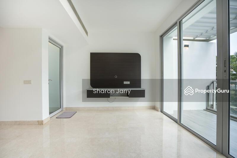 Condominium - Cluster House for Sale: D12, 338517