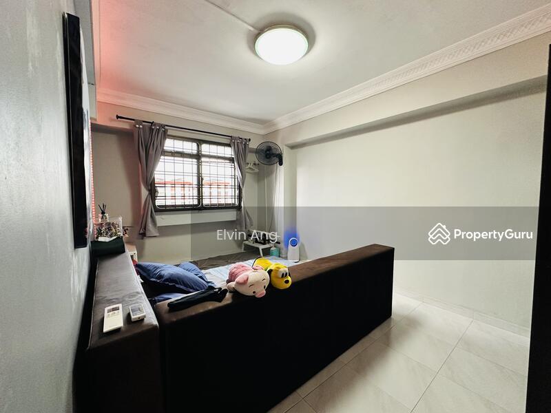 252 Compassvale Street