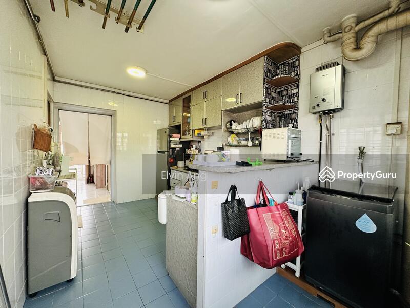 252 Compassvale Street