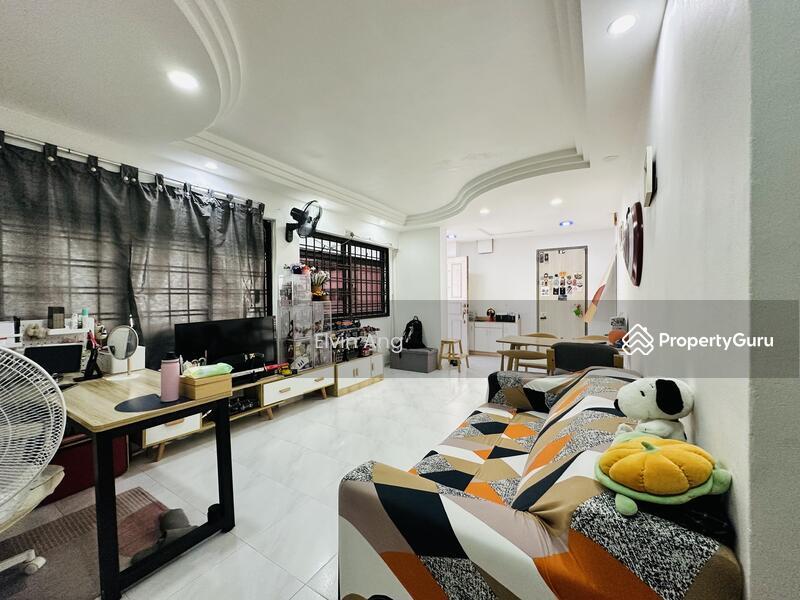 252 Compassvale Street